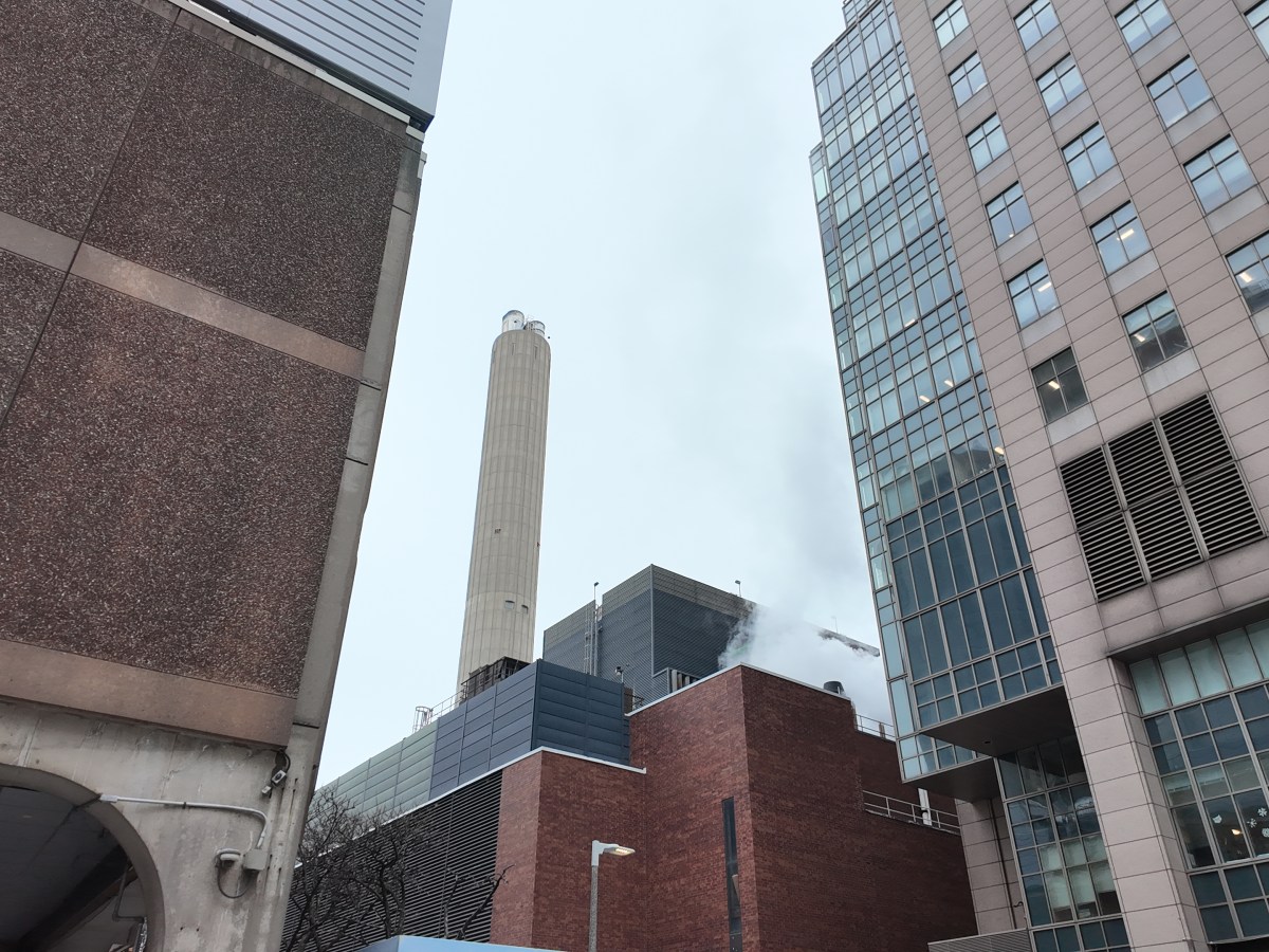 With public health at stake, many Boston hospitals struggle to meet the city’s air pollution goals