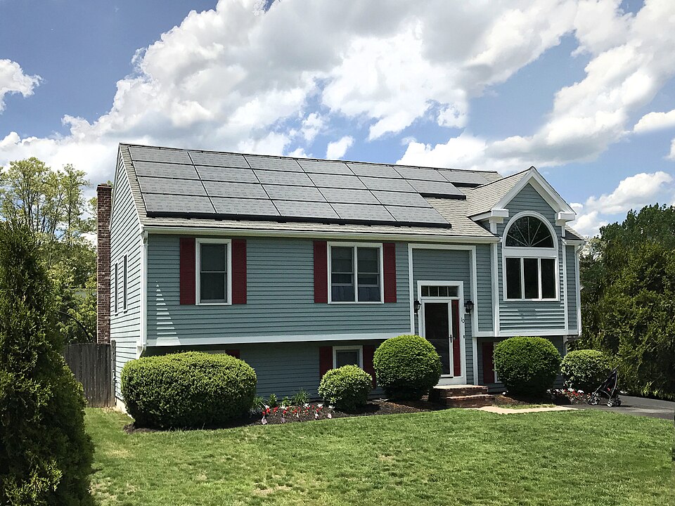 Political Notebook: Layoffs the latest sign of trouble for clean energy
